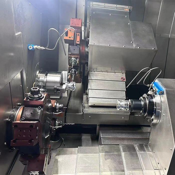 車銑復(fù)合加工中心展示